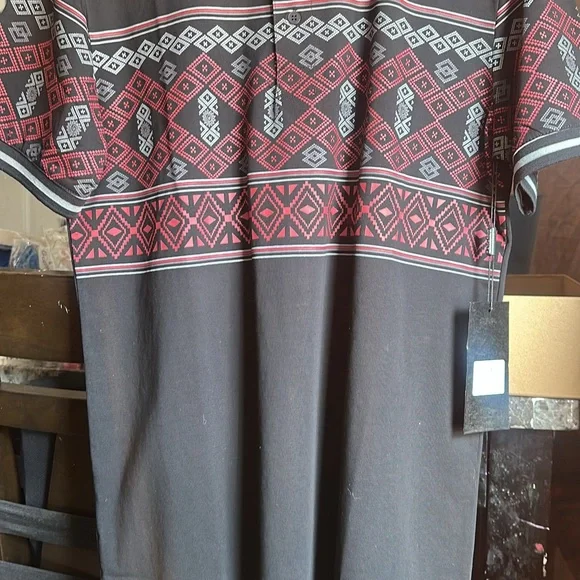 Geometric Patterned Shirt - Picture 3 of 3